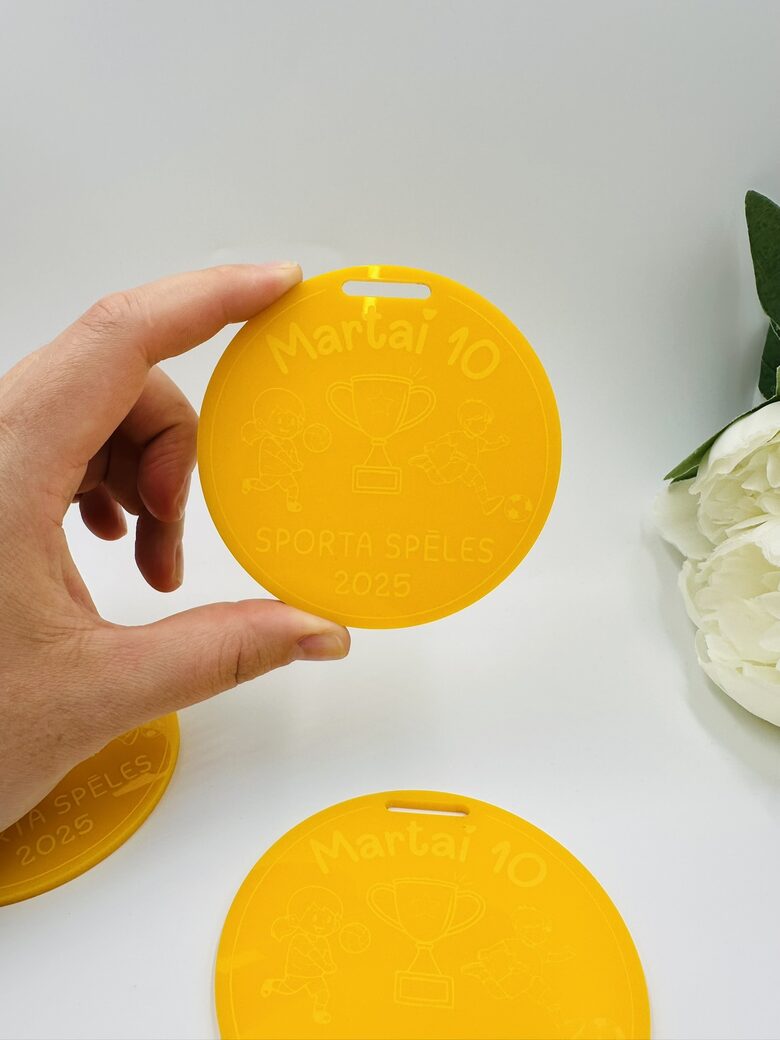 Akrila medaļas ar gravējumu (3.gab)